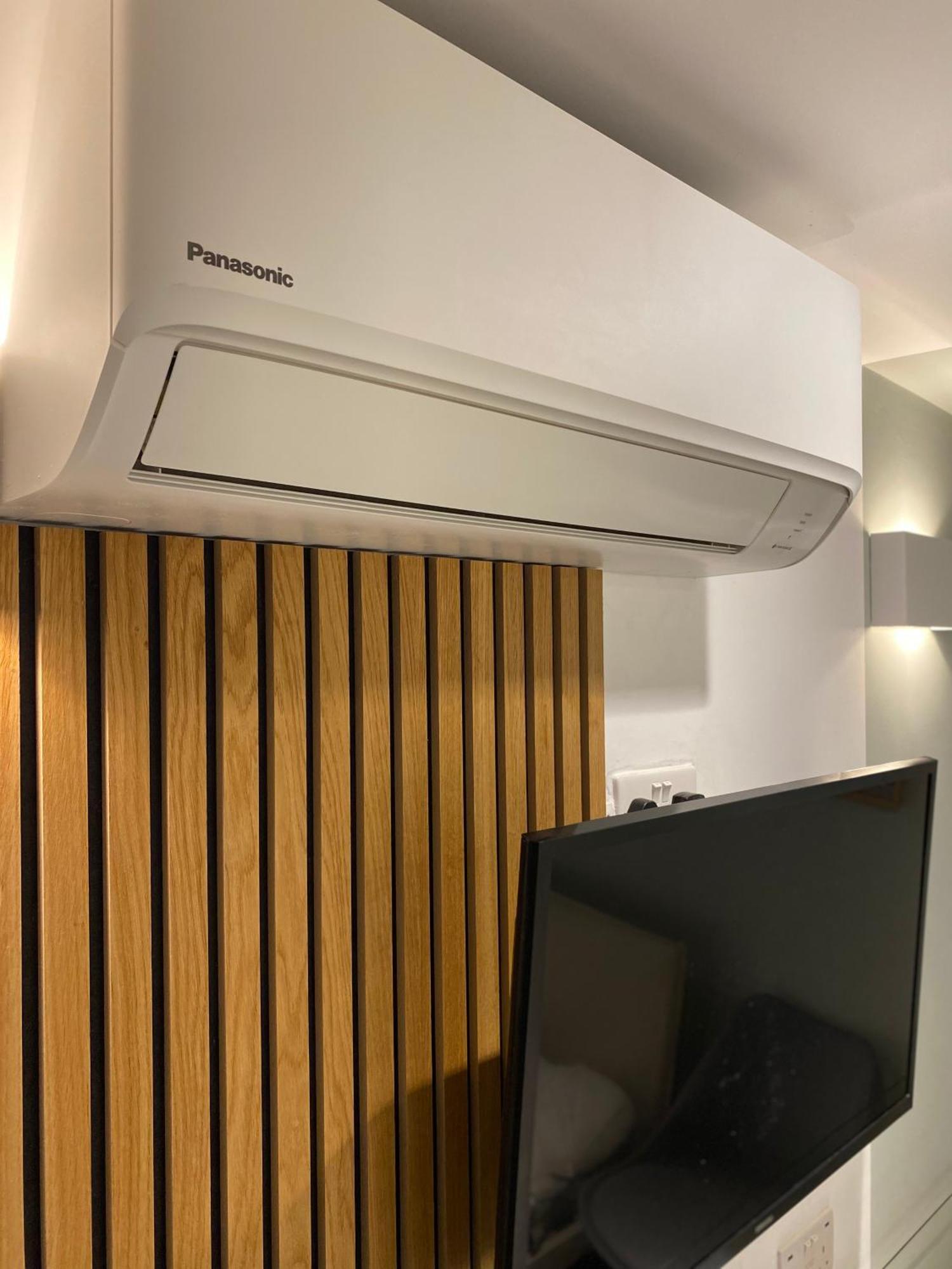 Central Ensuite Guest Unit With Ac And Free On-Street Parking Brighton ภายนอก รูปภาพ